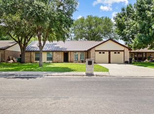 2826 Peppermill Run St, San Antonio, TX 78231