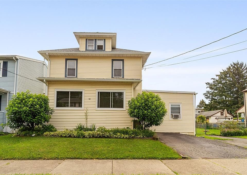 1st image of 42 Myrtle Ave