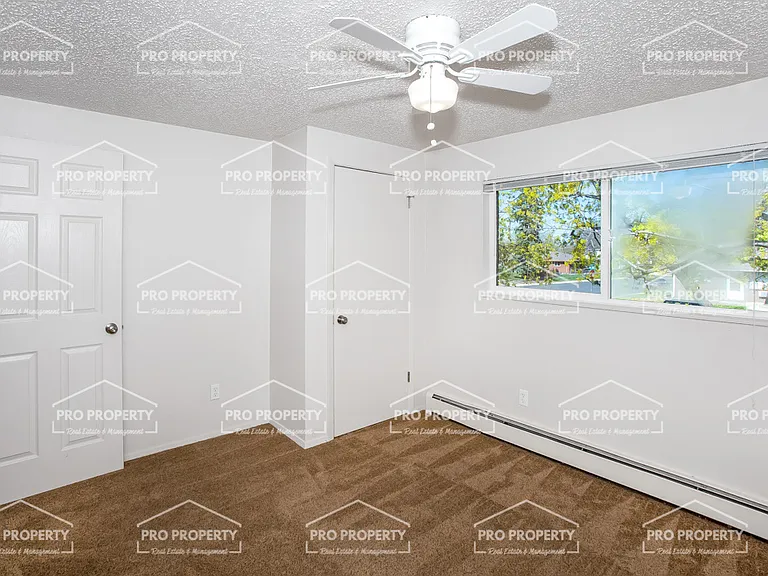 1607 Empire Ave #3 — Photo 16
