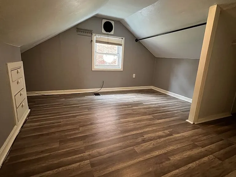 2901 Leola Ave — Photo 3