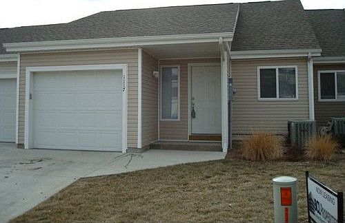 1st image of 1117 Newfoundland Dr