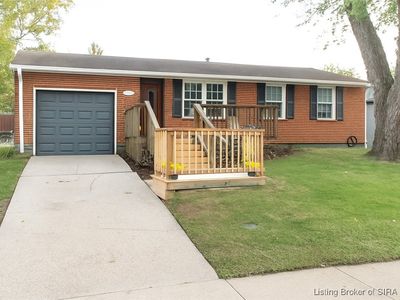 216 Riverwood Drive, Jeffersonville, IN, 47130