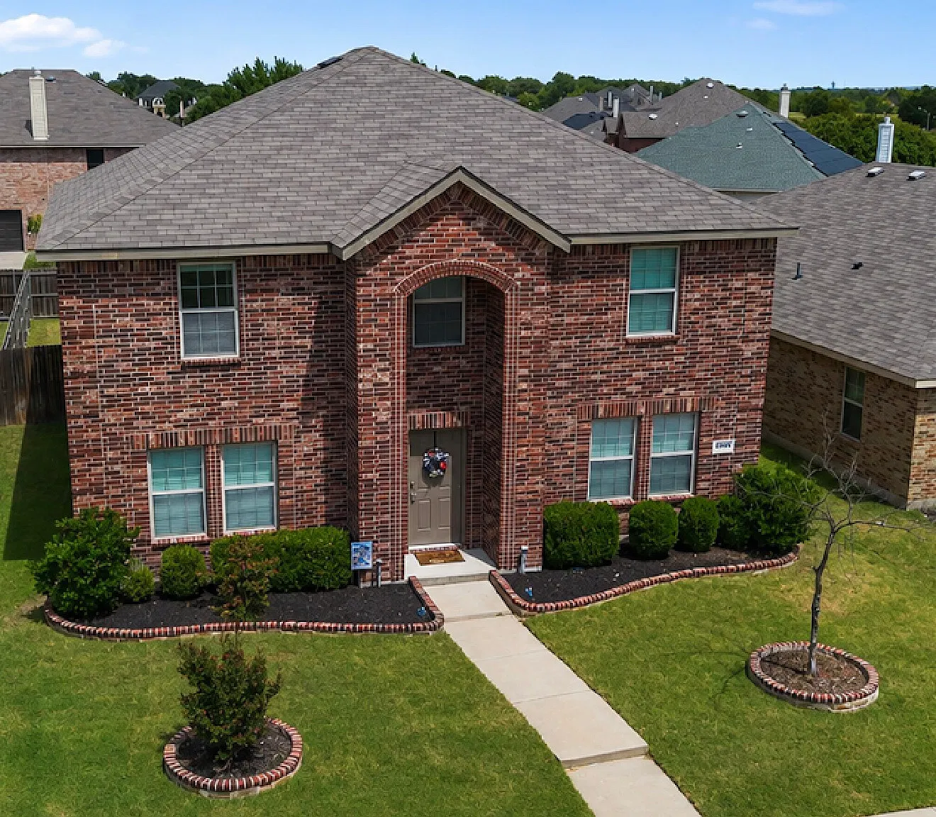 4 bed, 2633 sqft, $2,600 — Photo 4