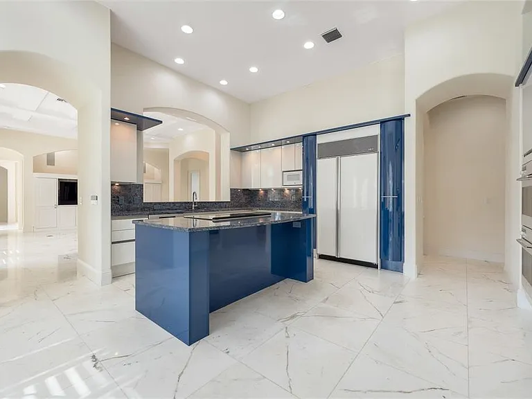 9701 Lake Isleworth Ct — Photo 9