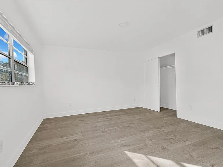 8295 NE Miami Ct #4 — Photo 14