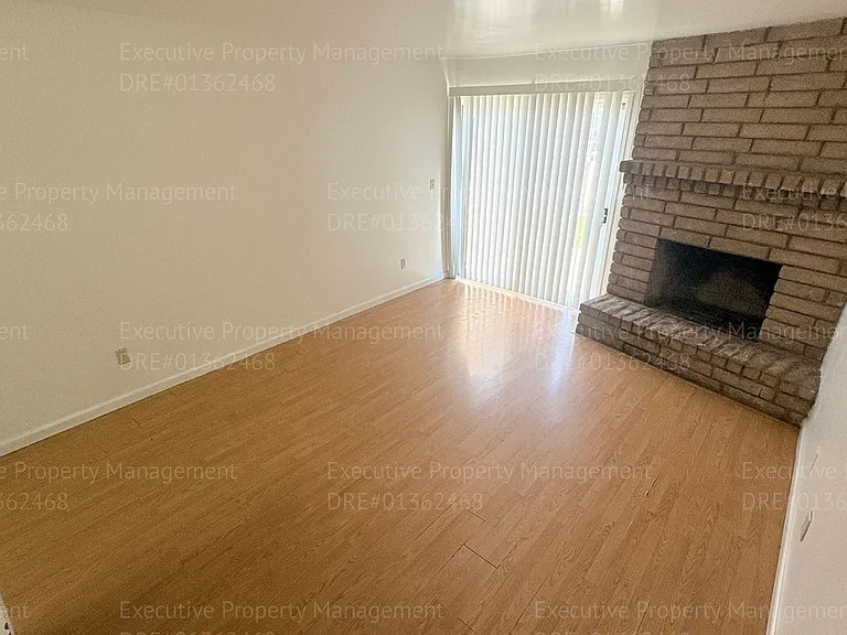 2425 Westholme Blvd — Photo 28