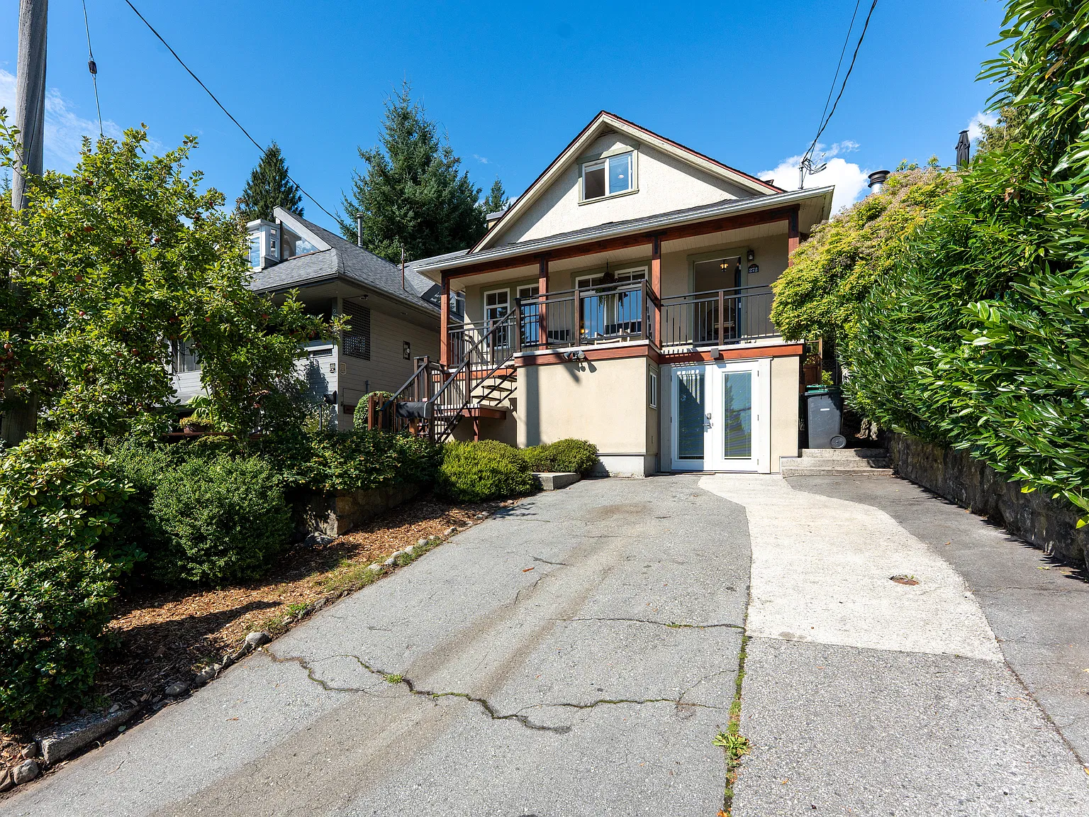 272 Osborne Road East, North Vancouver — Photo 4