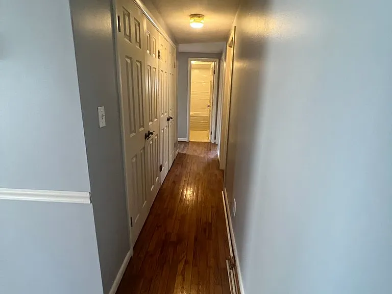 1833 W Smith St — Photo 16