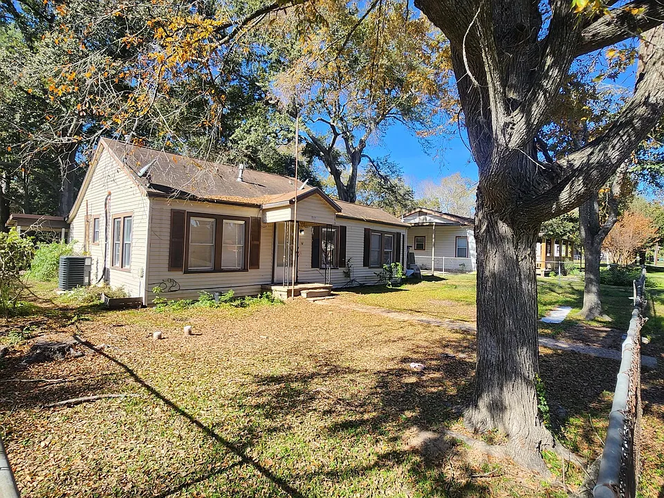 503 Penick Rd