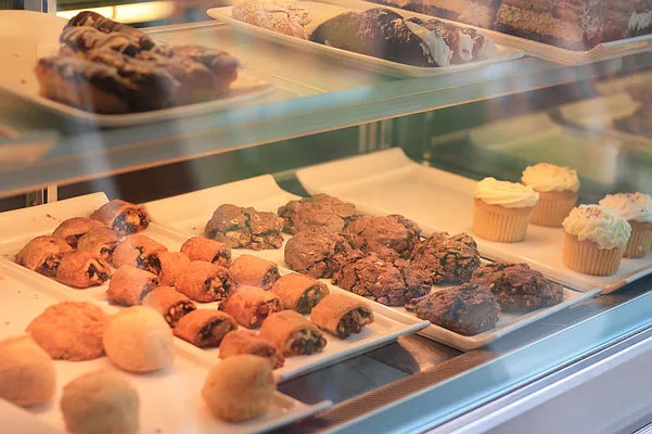 Rented by The James Ruff Group, LLC | media 14