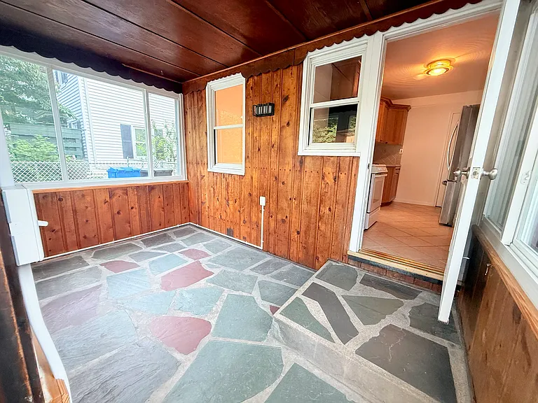 All Season Room
