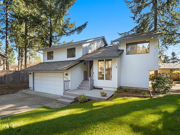 3rd image of 21104 SW Jameco Ct