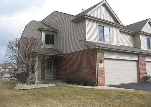 1st image of 8240 Auburn Ln
