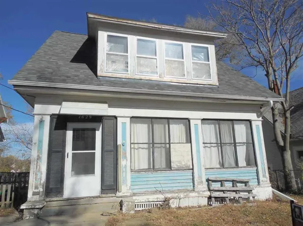 1629 W Palmer Ave, Sioux City, IA 51103
