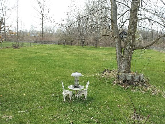 3rd image of 2953 Craven Dr