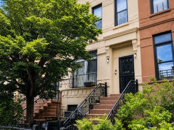 464 Quincy Street image 1 of 19
