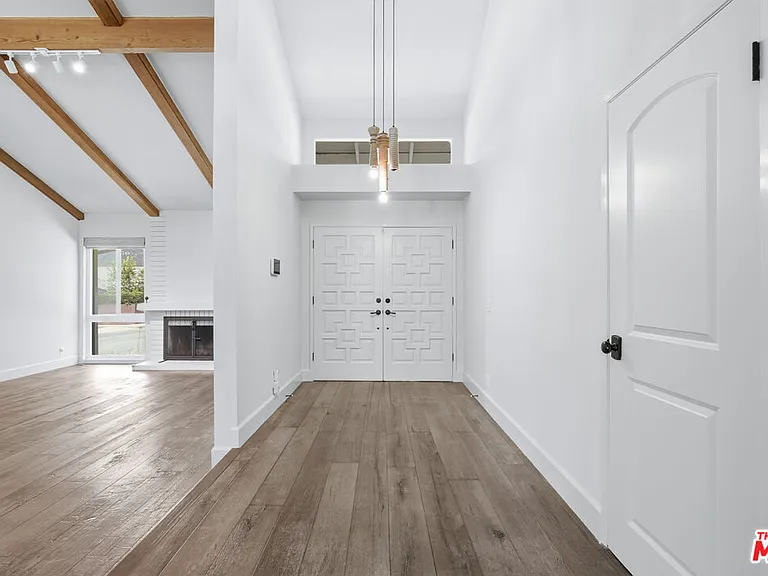 1314 Avenida De Cortez — Photo 5