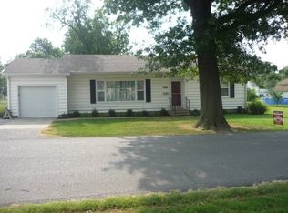 440 N Parmenter Ave, Columbus, KS 66725