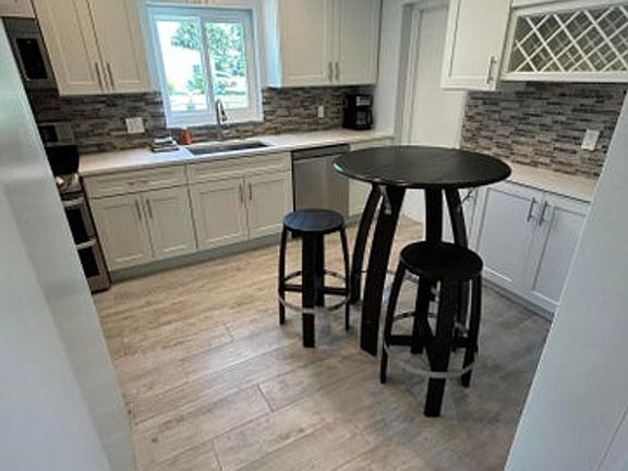 5th image of 6579 Country Wood Way
