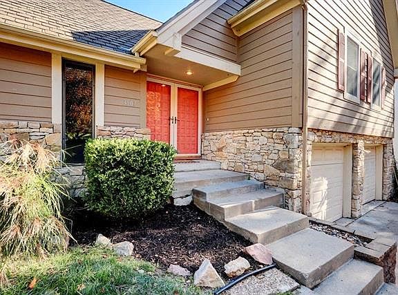 5th image of 3507 NW Lake Dr