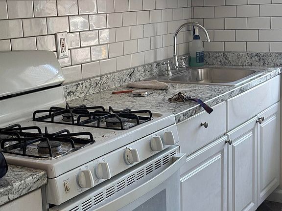 3rd image of 33 S North Carolina Ave APT 102