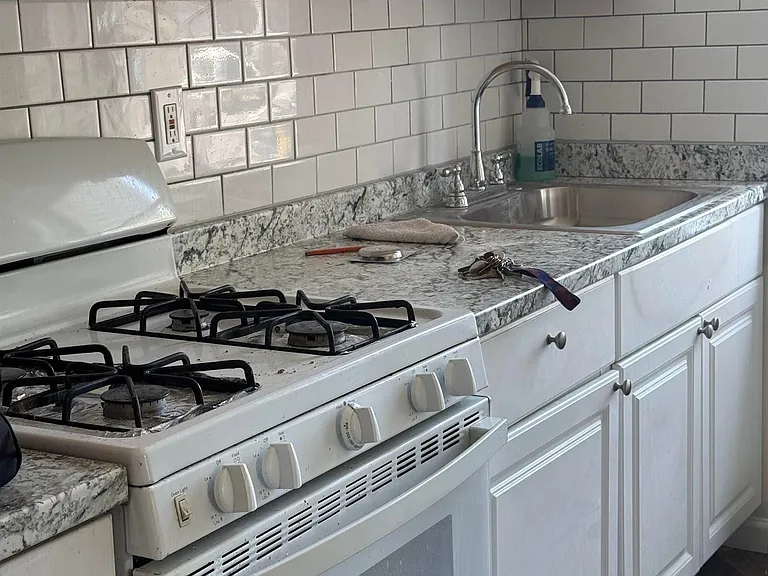 33 S North Carolina Ave #102 — Photo 3