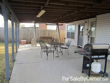 2nd image of 1209 Bayou Glen Dr