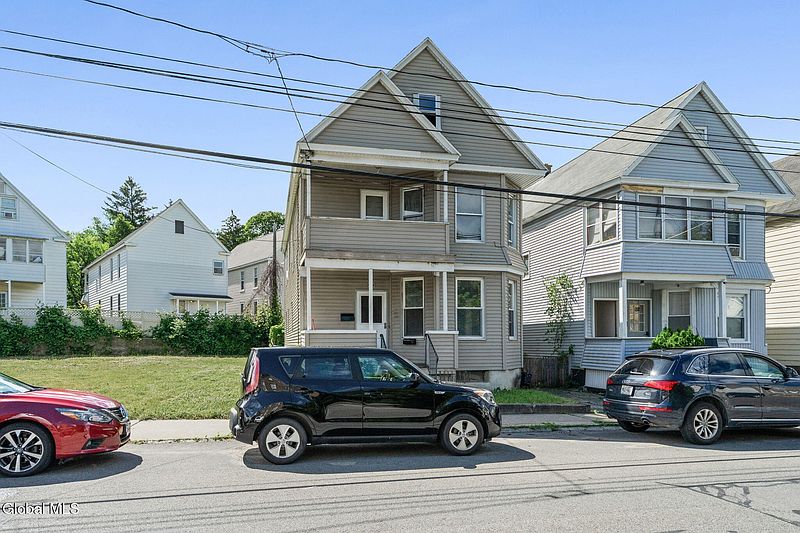 3rd image of 244 Park Place