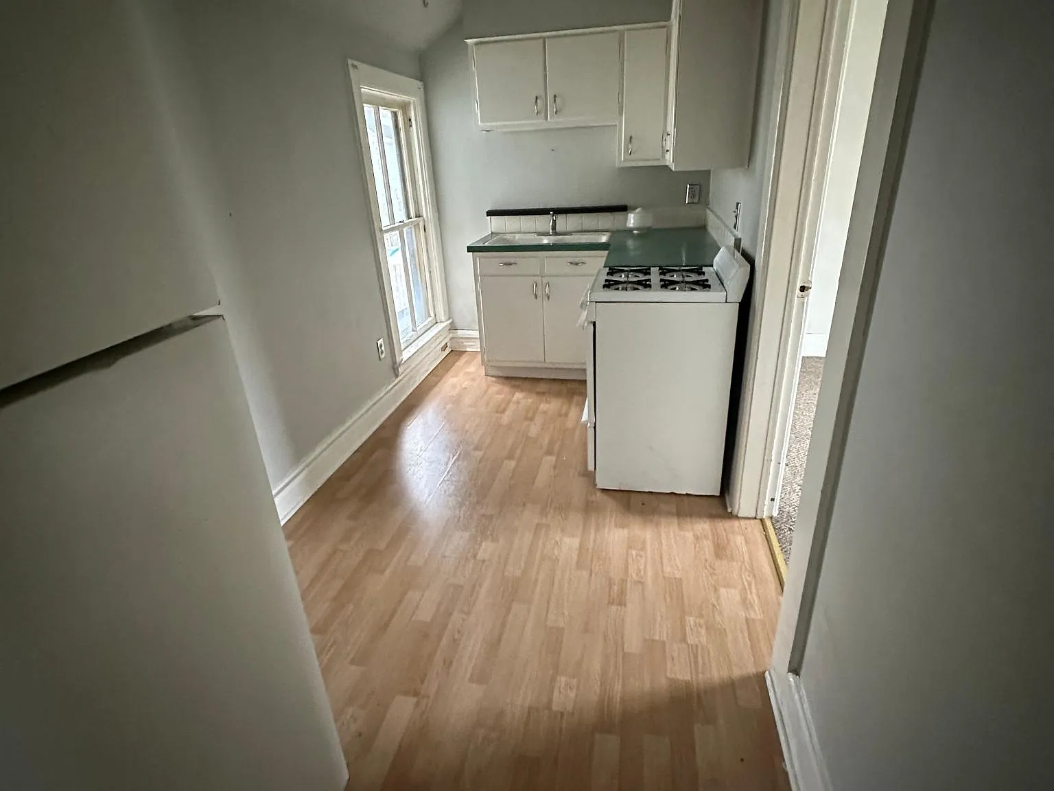 519 Lincolnway E — Photo 4