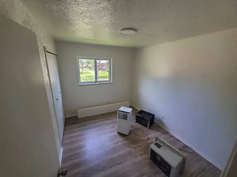 23756 Banbury Cir #15 — Photo 13