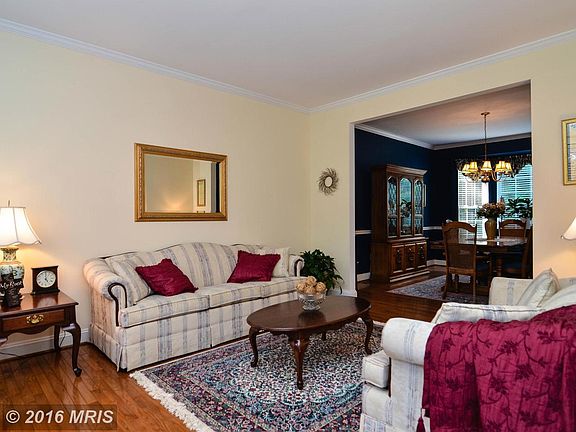 3rd image of 20302 Seabrook Dr