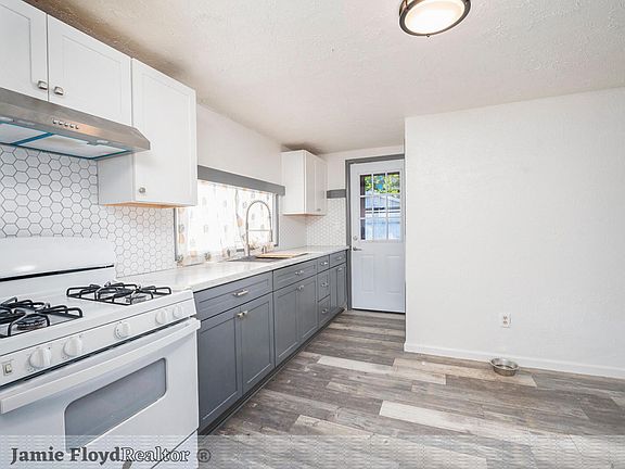4th image of 603 W Saint Joseph St