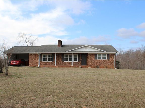 2nd image of 1662 Ralph Joyce Rd