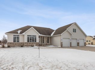 4801 36th Ave N, Reiles Acres, ND 58102