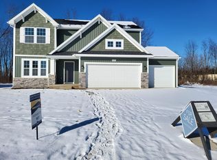 5575 Paxton Ct, Portage, MI 49024