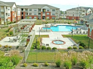 984 Trellises Dr APT 109, Florence, KY 41042