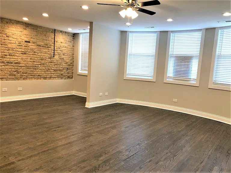 1432 W Farragut Ave #G — Photo 1