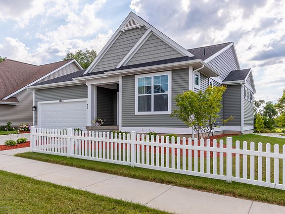 3rd image of 3843 Fossum Ln