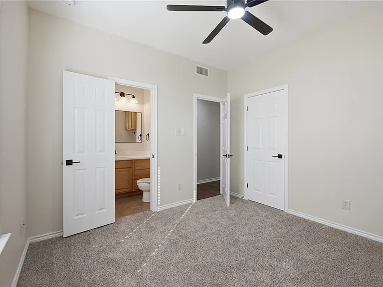 3840 Oldenburg Ln — Photo 24