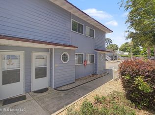 1664 Beach Blvd #100, Biloxi, MS 39531