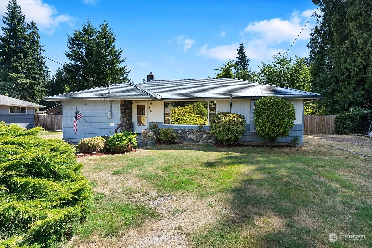 9509 48th Drive NE photo 1