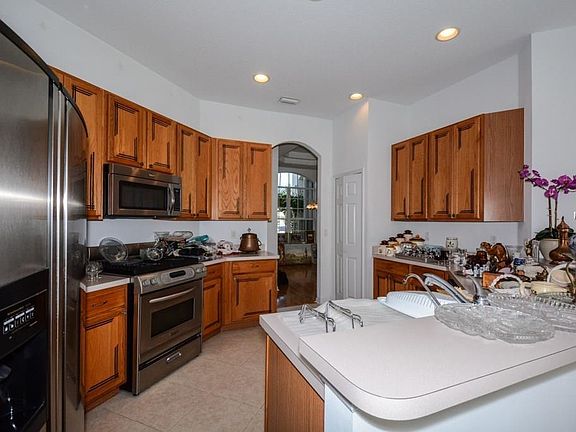 3rd image of 1674 Water Oak Dr