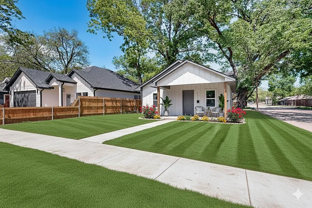 1500 W Collin St, Corsicana TX - Owner Finance Home