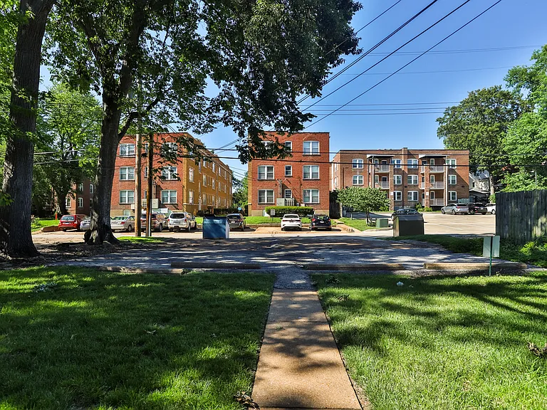 6651 Kingsbury Blvd #1W — Photo 30