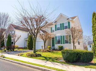 2410 S Wood St, Allentown, PA 18103