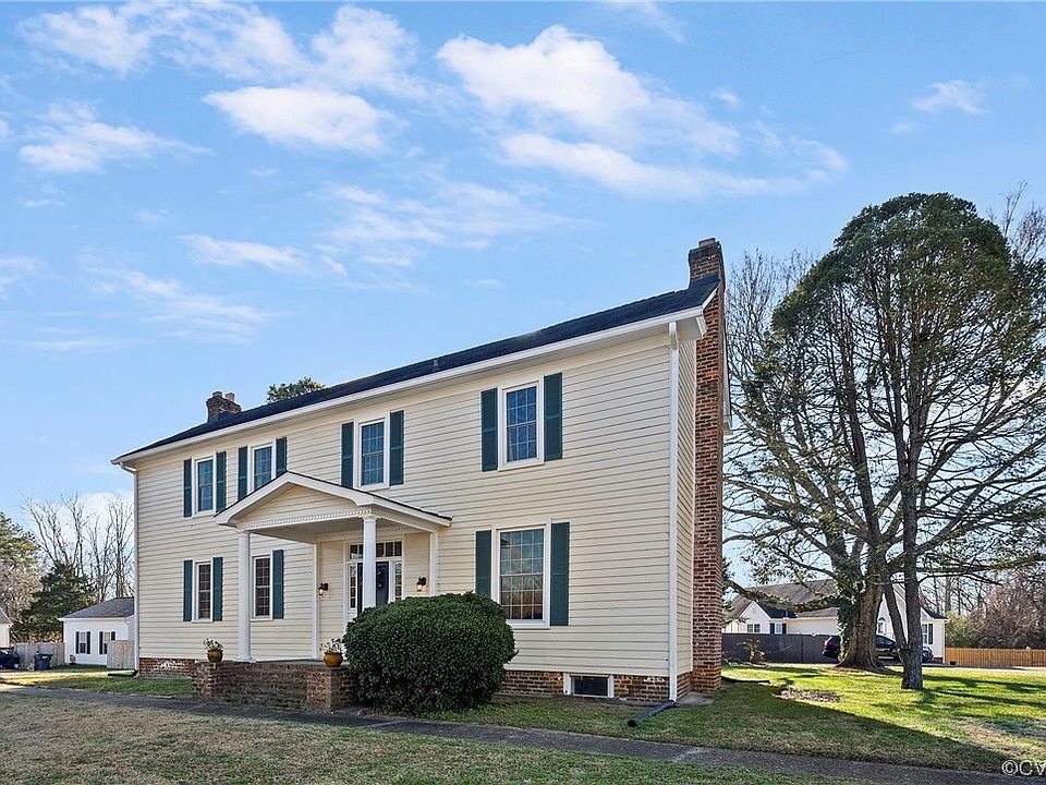 1st image of 7123 Lynnroy Way