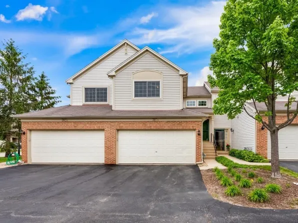 315 Thornwood Way Unit B, South Elgin, IL 60177