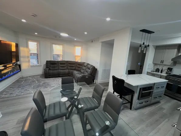 18 Dunreath St, Roxbury, MA 02119