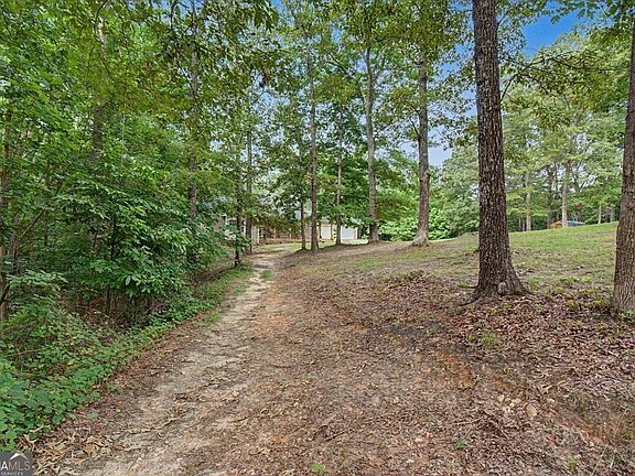 2nd image of 295 Josie Ln