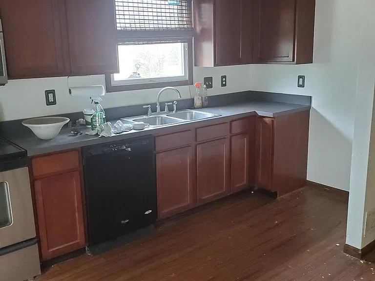 1864 Pine Grove Pl — Photo 7